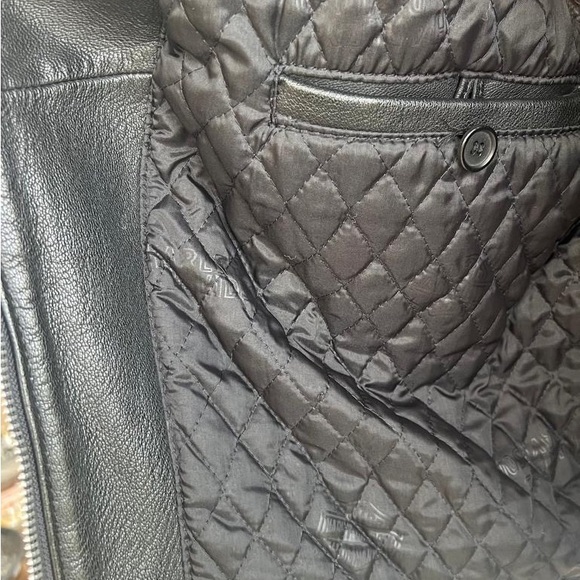 Harley Davidson motorcycle jacket - Picture 4 of 6